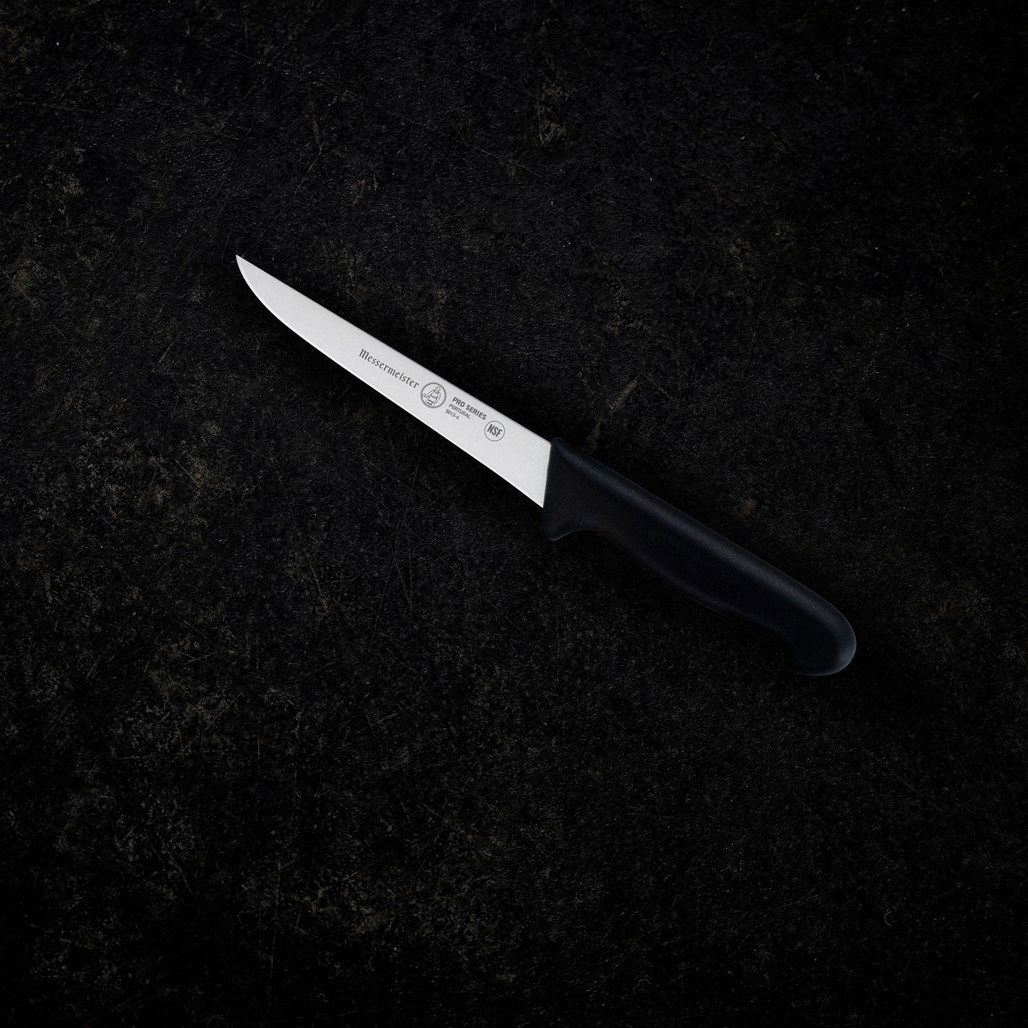 PRO SERIES 15 CM STIFF BONING KNIFE