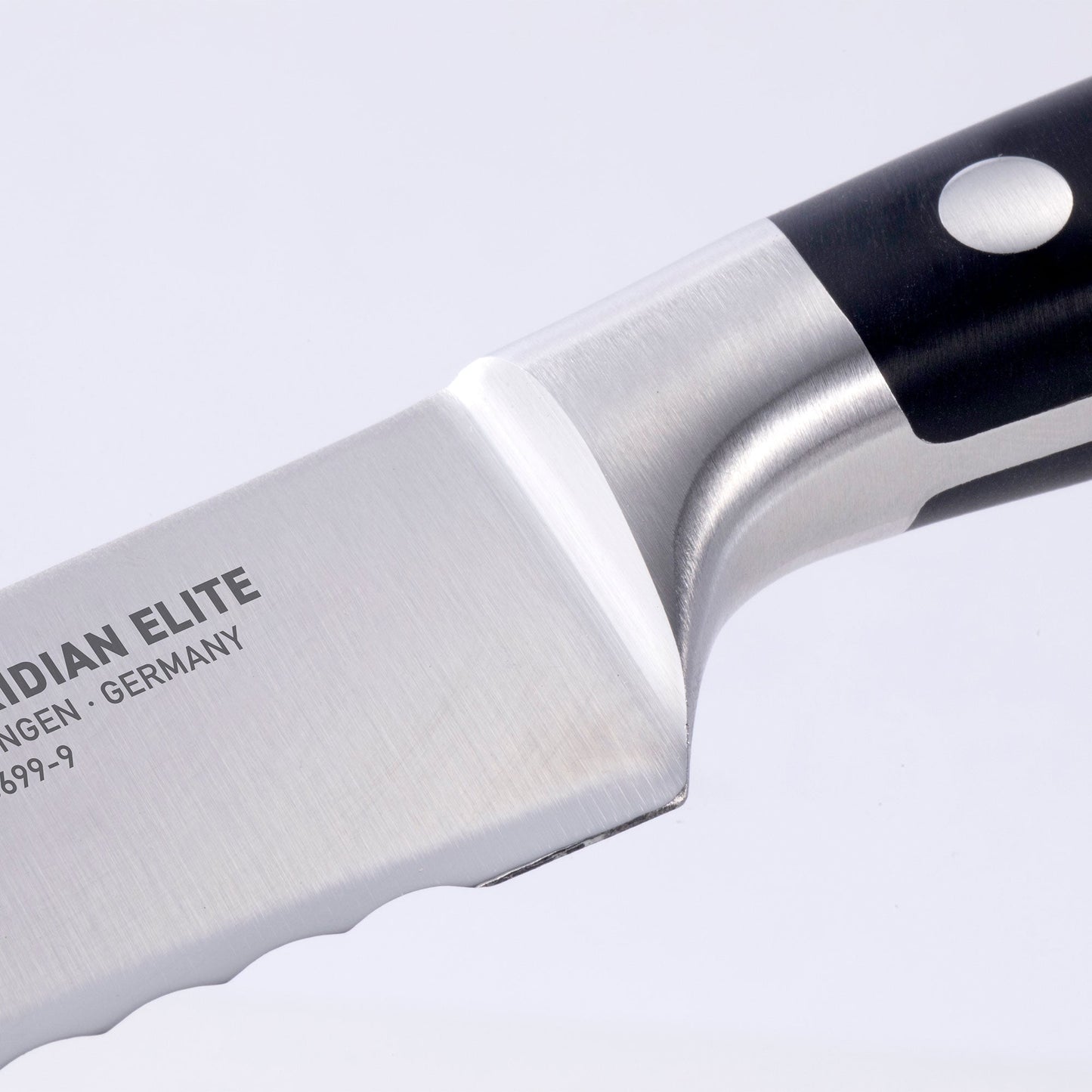 MERIDIAN ELITE 23 CM SCALLOPED BREAD KNIFE